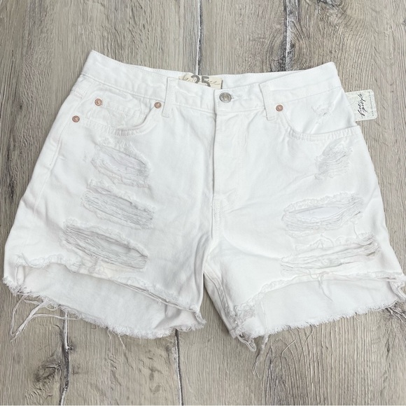 Free People Maggie Distressed Shorts - Picture 7 of 12